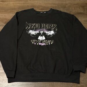 Boohoo New York Graphic Crewneck